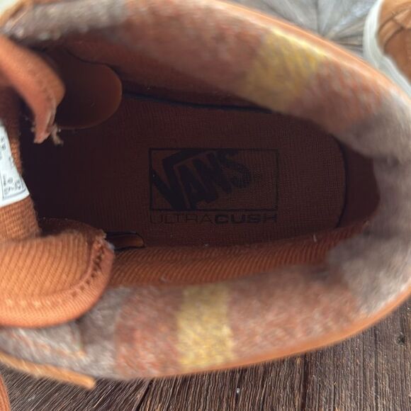 Vans Suede SK8 Hi MTE DX Brown Sneaker - Picture 8 of 9